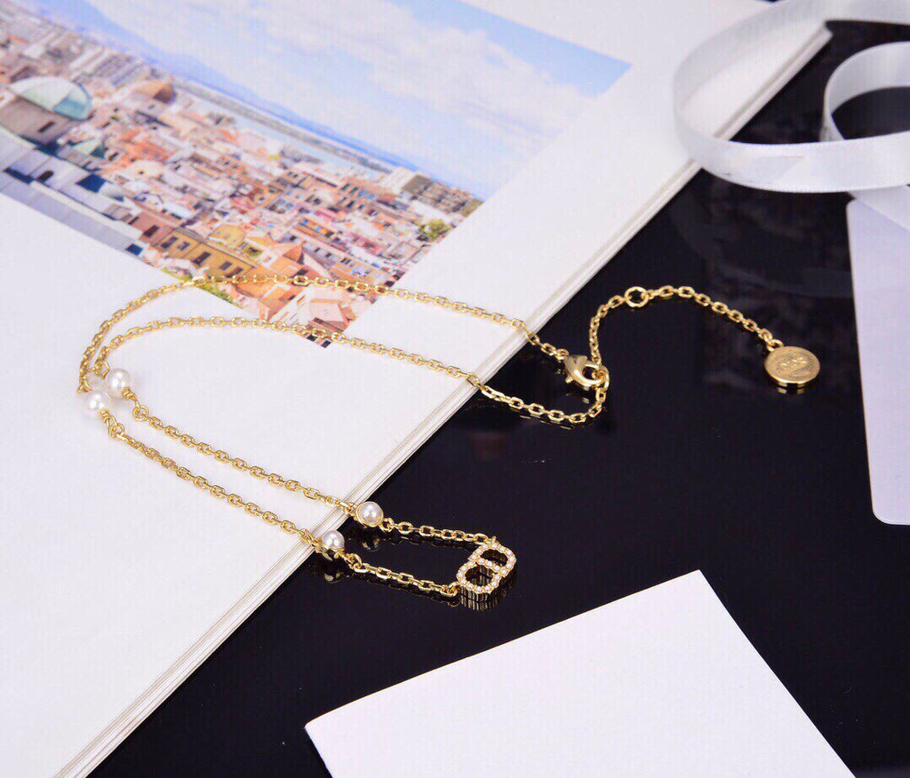 DIOR CD NECKLACE PEDANT GOLD DIAMOND 4 PEARL