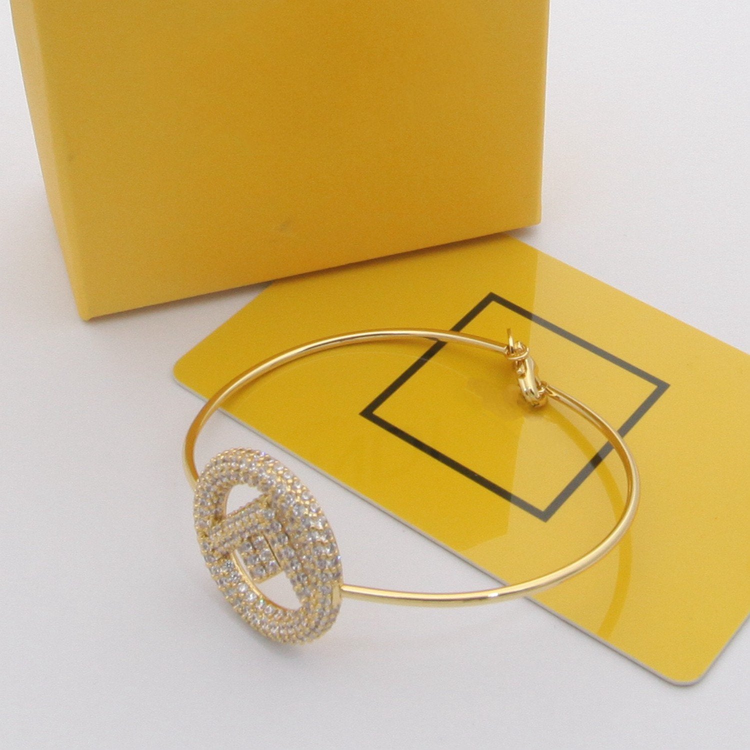 FENDI F BRACELET FULL DIAMOND