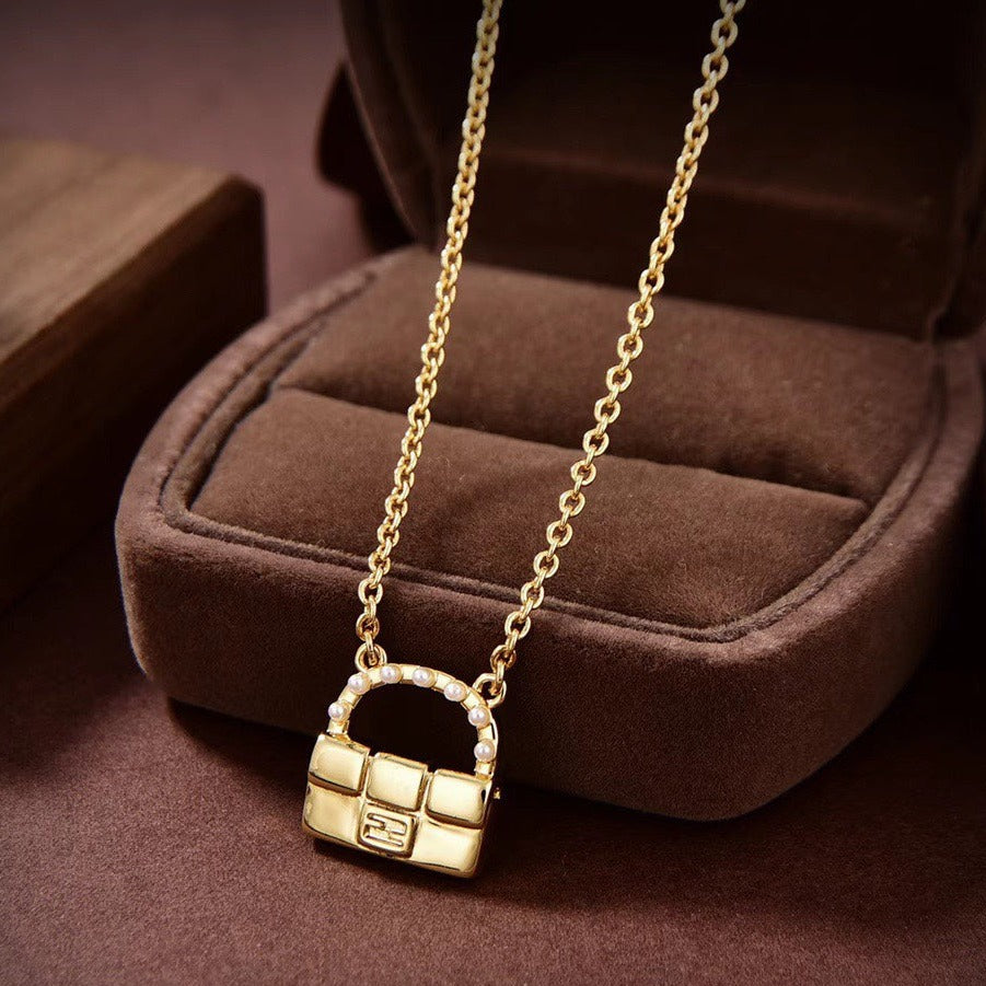 FENDI FF BAG PEARL GOLD NECKLACE