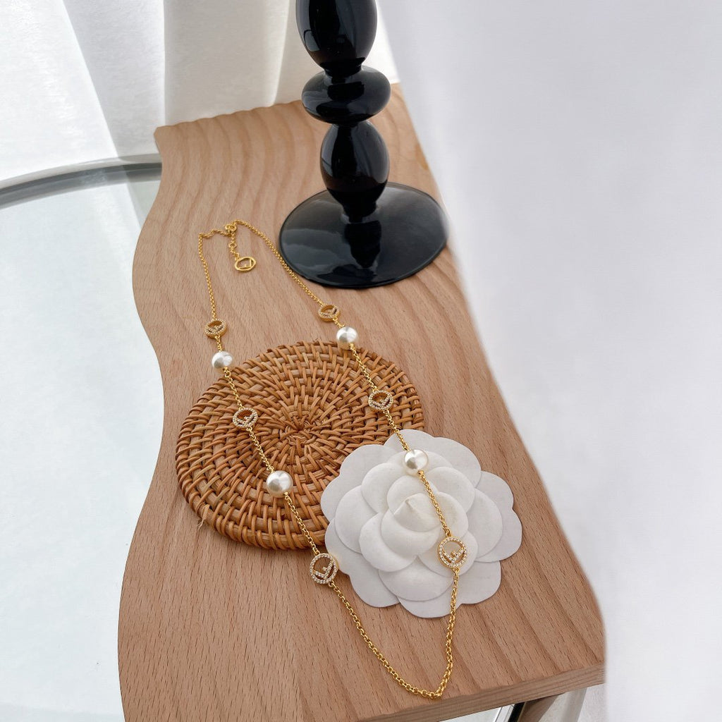 FENDI FF 6 MOTIF PEARL GOLD DIAMOND NECKLACE