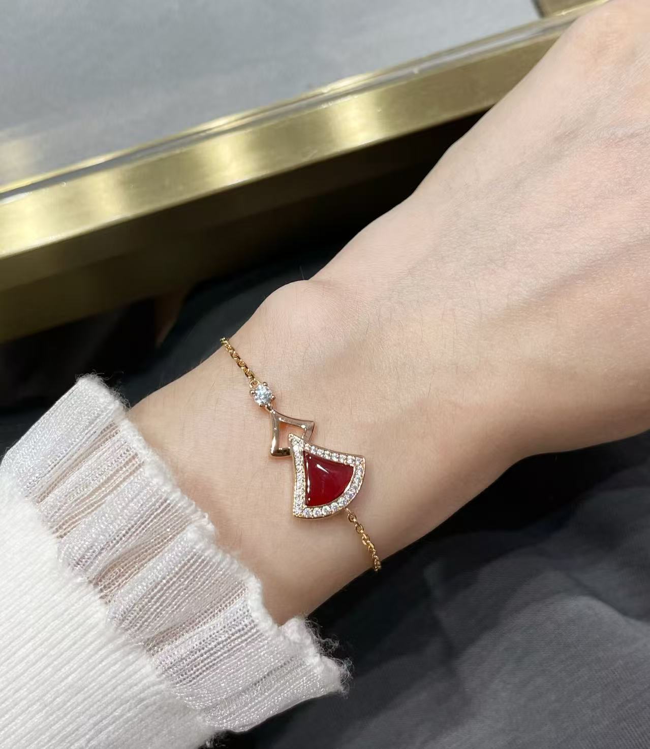 BVLGARI BVL Rose Gold Divas Dream Diamond & Carnelian Bracelet