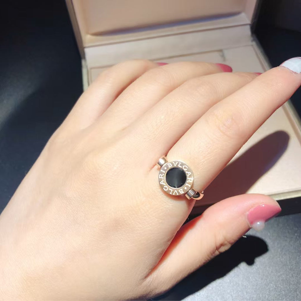 BVLGARI Bvlgari Rose Gold Flip Ring Set With Mother-of-pearl And Onyx