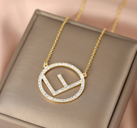 FENDI F LOGO NECKLACE FULL DIAMOND
