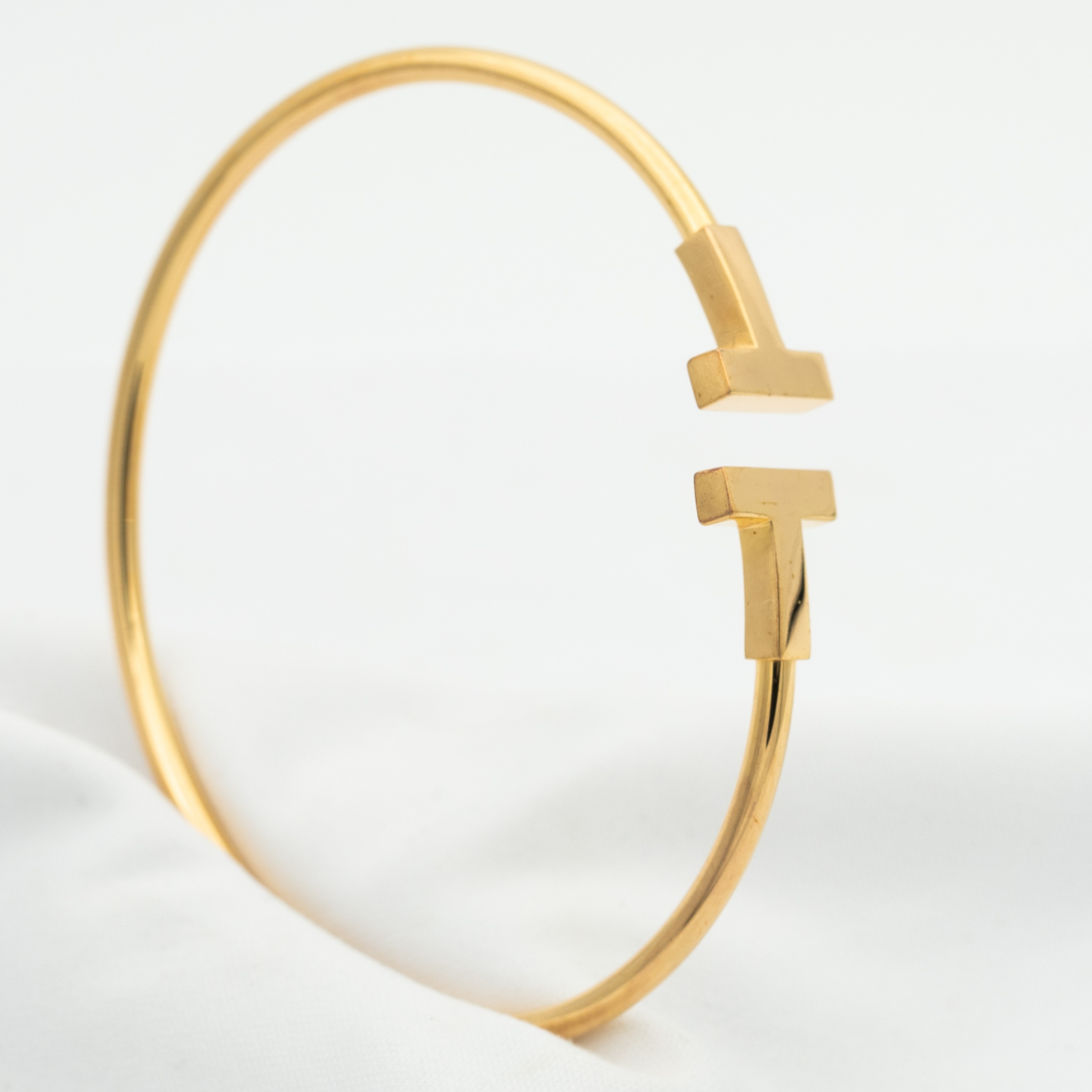 TIFFANY T BRACELET 1.8MM