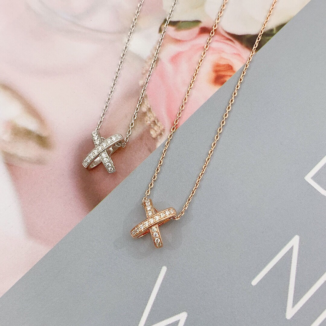 CHAUMET JEUX DE DIAMOND NECKLACE