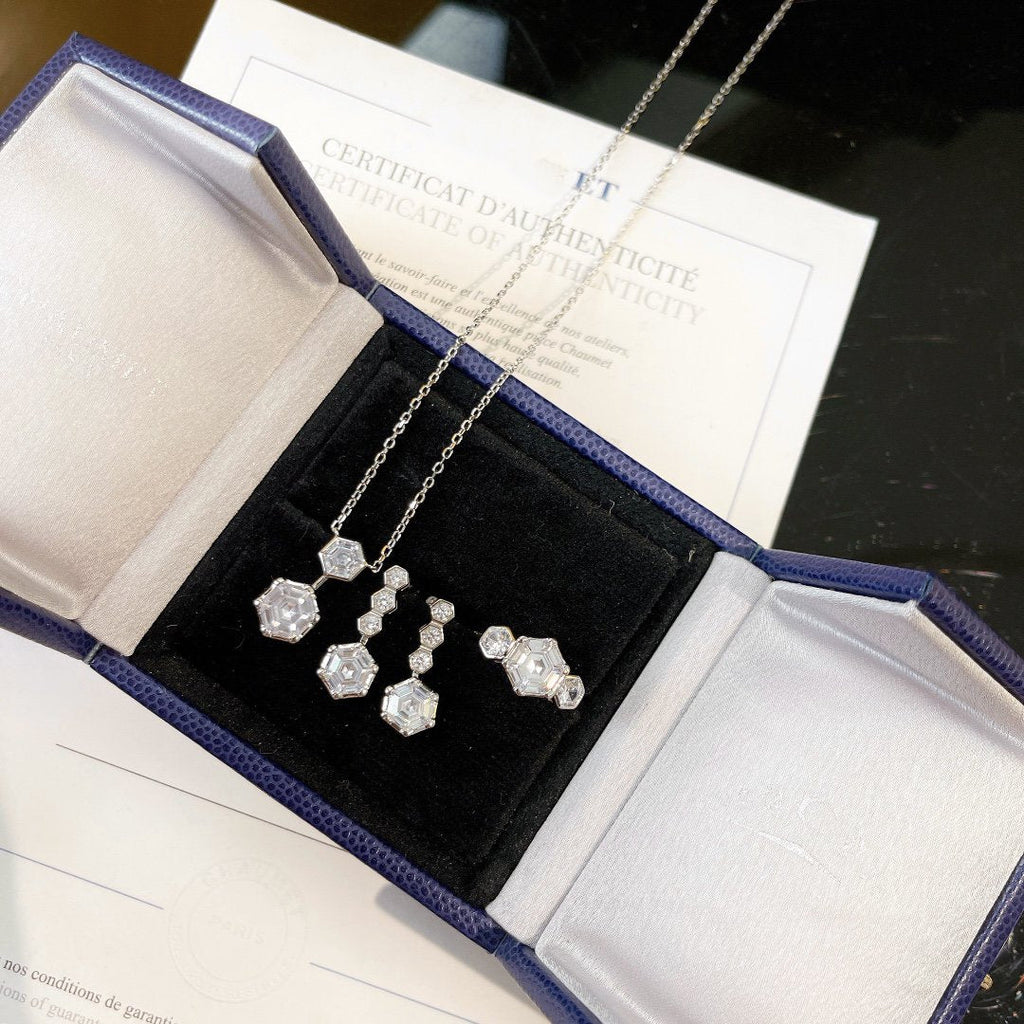 CHAUMET JOSEPHINE SILVER DIAMOND NECKLACE
