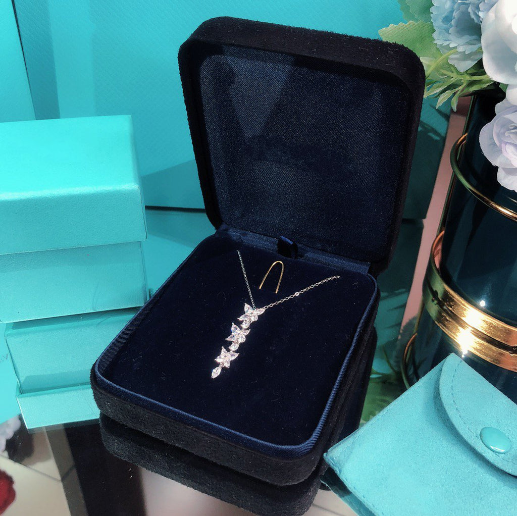 TIFFANY MIXED CLUSTER DIAMOND DROP PENDANT