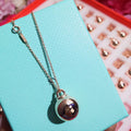 TIFFANY HARDWEAR PENDENTIF BALL ROSE NECKLACE