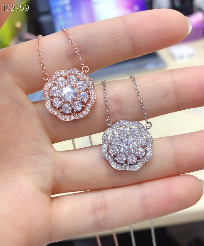 TIFFANY AURORA CLUSTER PENDANT NECKLACE