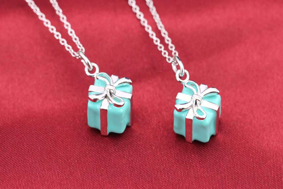 TIFFANY BLUE BOX CHARM NECKLACE