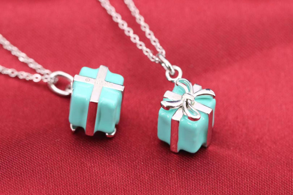 TIFFANY BLUE BOX CHARM NECKLACE
