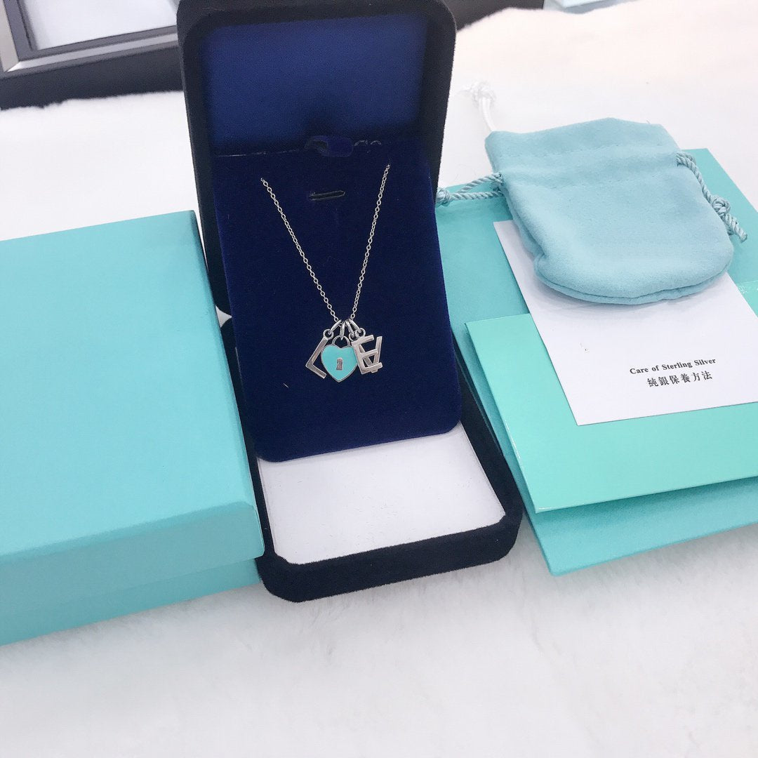TIFFANY COLLAR LOVE PLATA NECKLACE