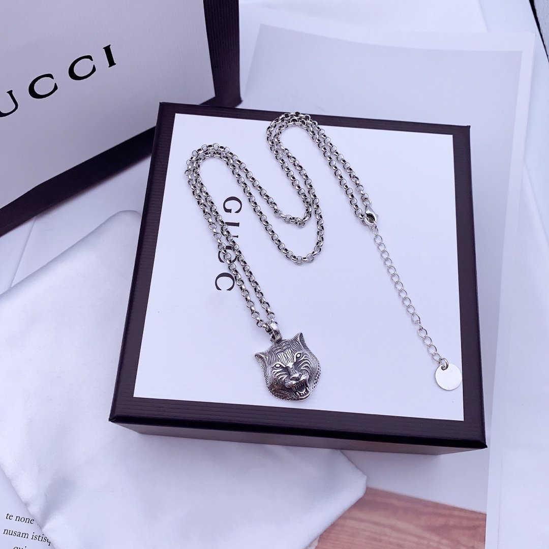 GUCCI STERLING SILVER TIGER HEAD PENDANT NECKLACE UNIQUE