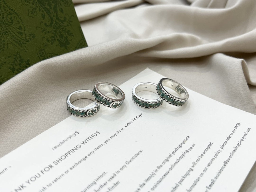 GUCCI GG  INTERLOCKING G RING