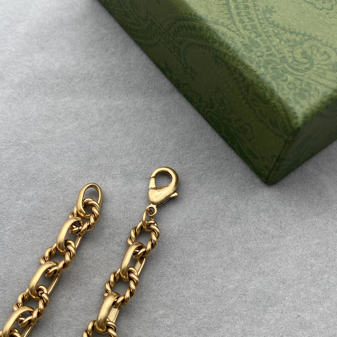GUCCI FANCY LINK CHAIN GOLD BRACELET ALPHABET