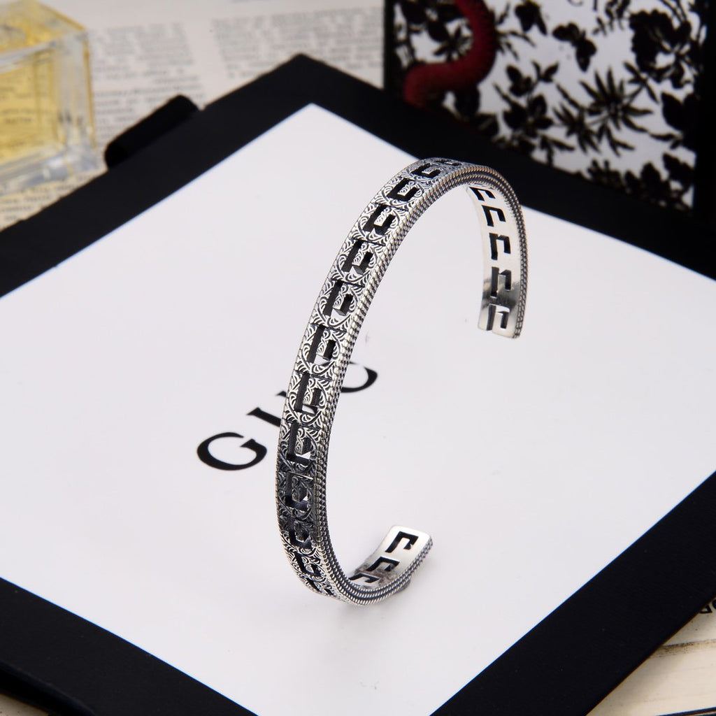 GUCCI SQUARE G SILVER BRACELET