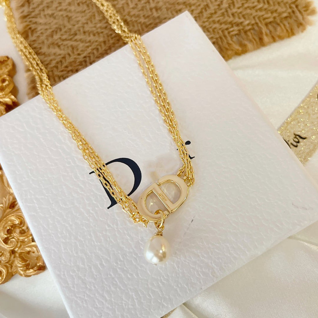 DIOR CD THREE-LAYER CHAIN CD PEARL NECKLACE