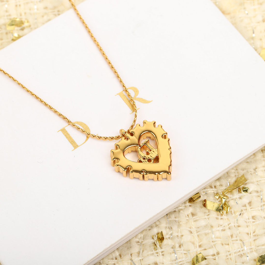 DIOR CD LOVE NECKLACE