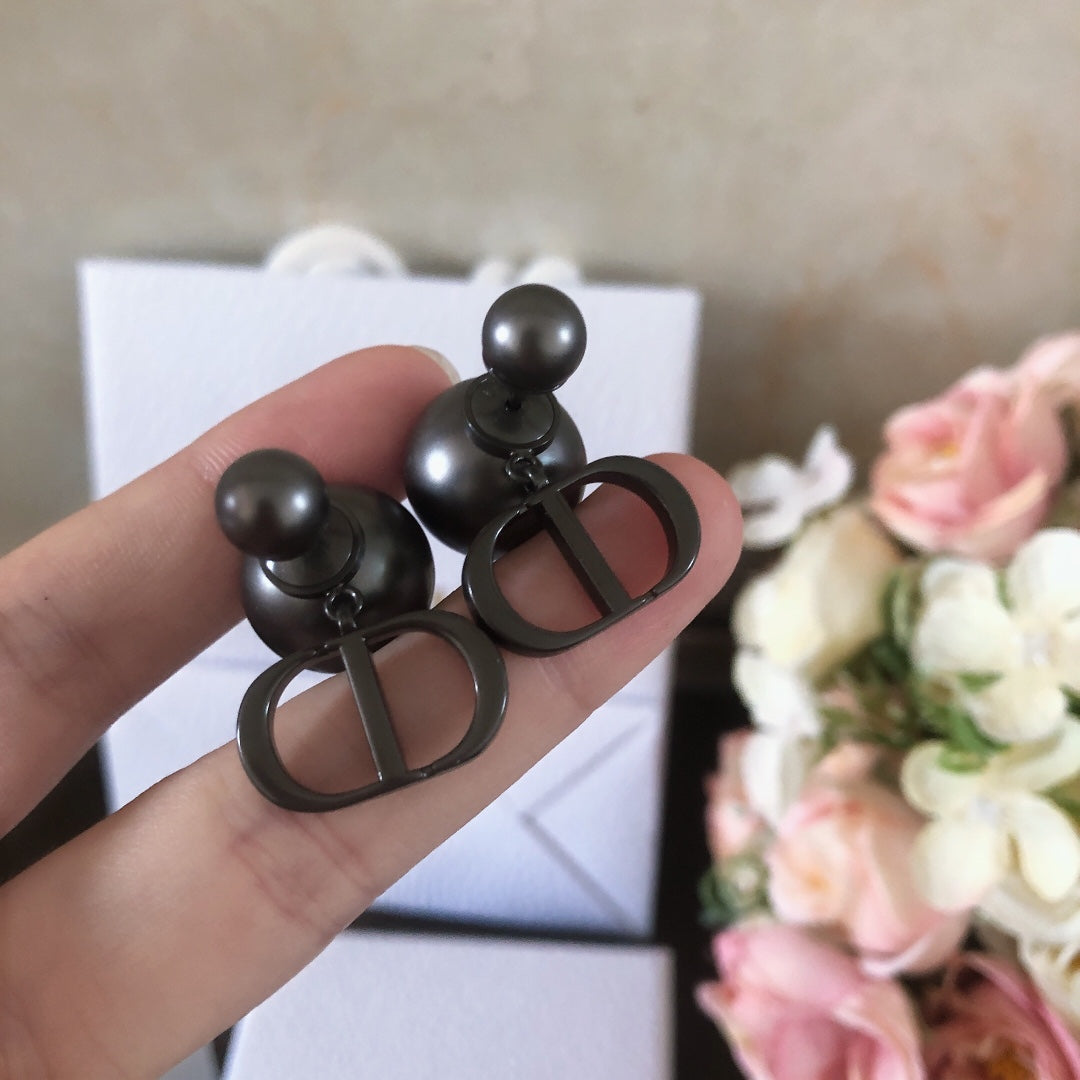 DIOR WOMEN'S DESIGNER BLACK CD EARRINGS