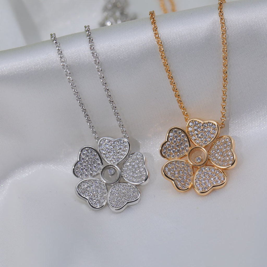 CHOPARD HAPPY PEDANT DIAMOND NECKLACE