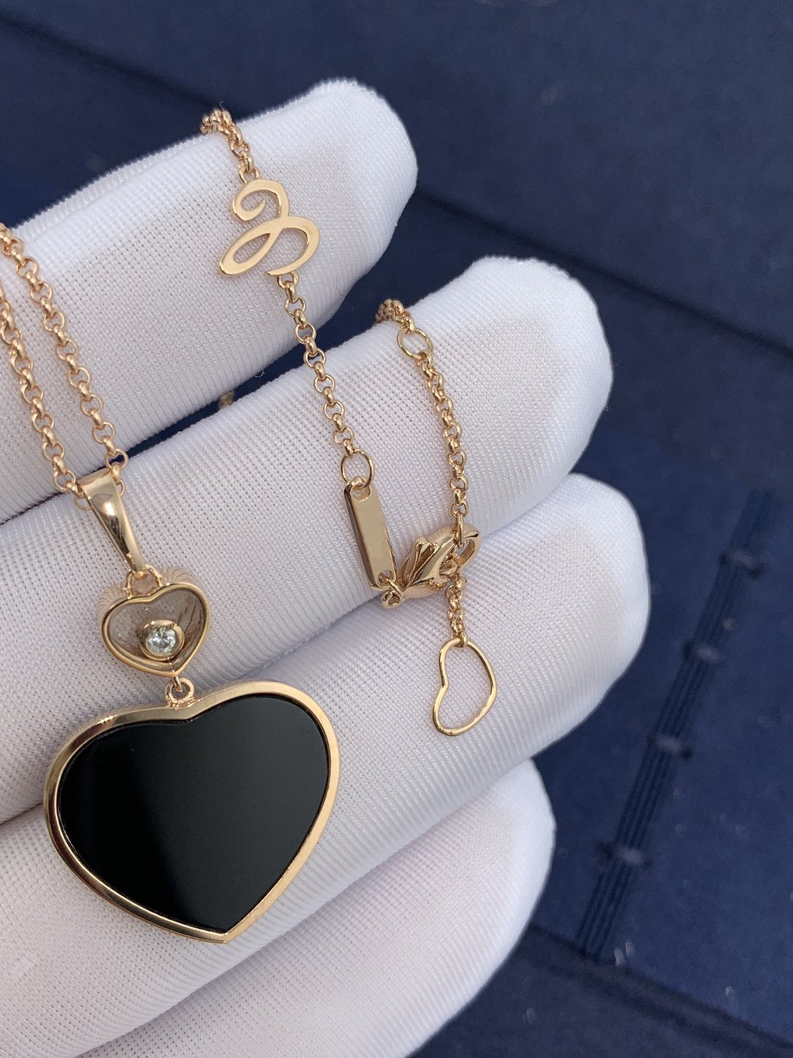CHOPARD HAPPY HEART ONYX NECKLACE PINK GOLD DIAMOND