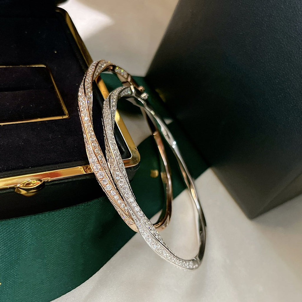 GRAFF SPIRAL PAVED DIAMOND BANGLE BRACELET