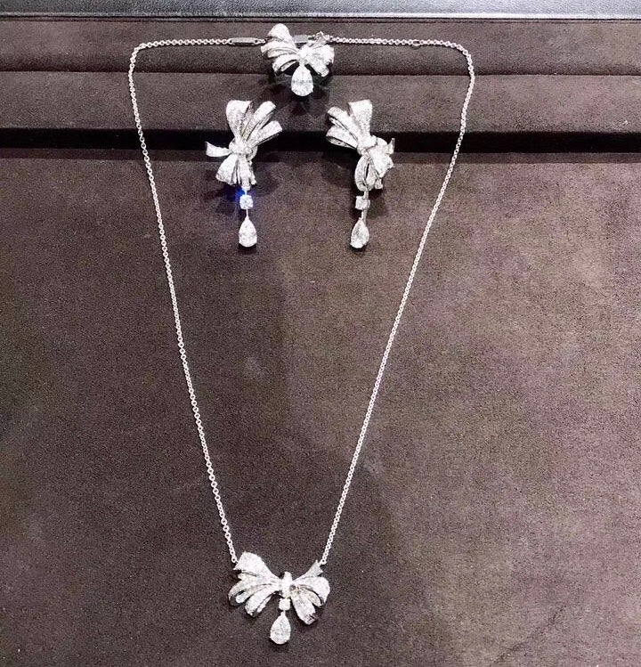 GRAFF TILDA BOW CLASSIC SILVER DIAMOND DROP NECKLACE