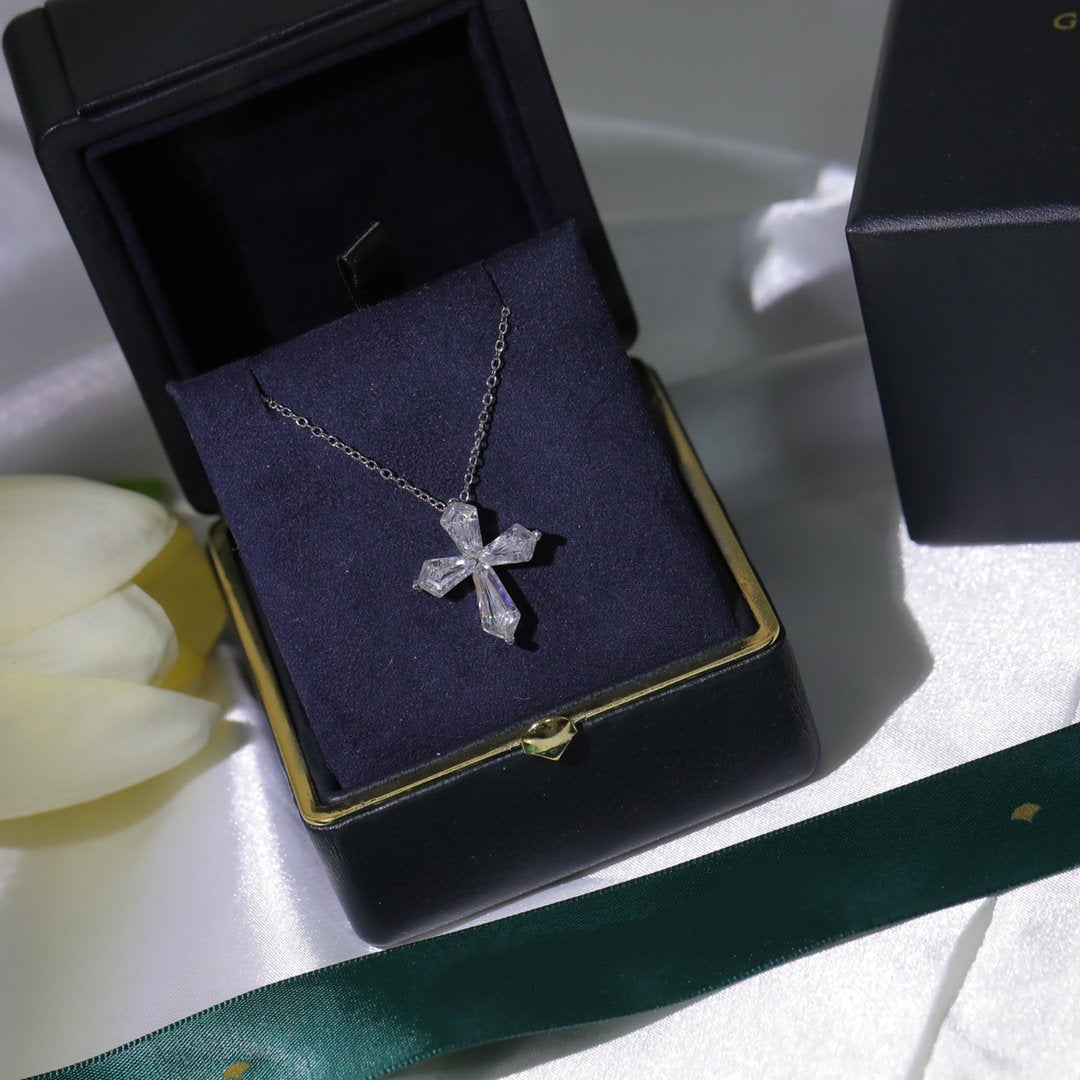 GRAFF BAGUETTE CUT SILVER DIAMOND CROSS NECKLACE