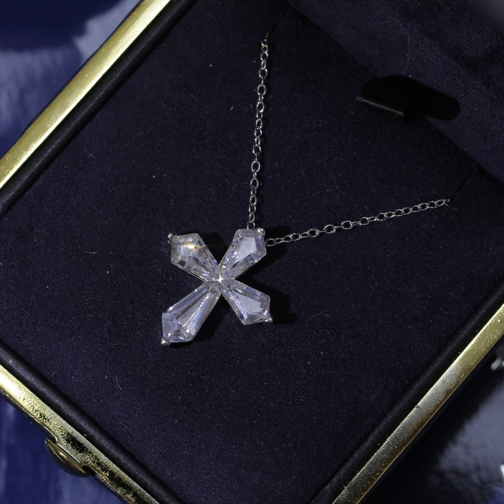 GRAFF BAGUETTE CUT SILVER DIAMOND CROSS NECKLACE