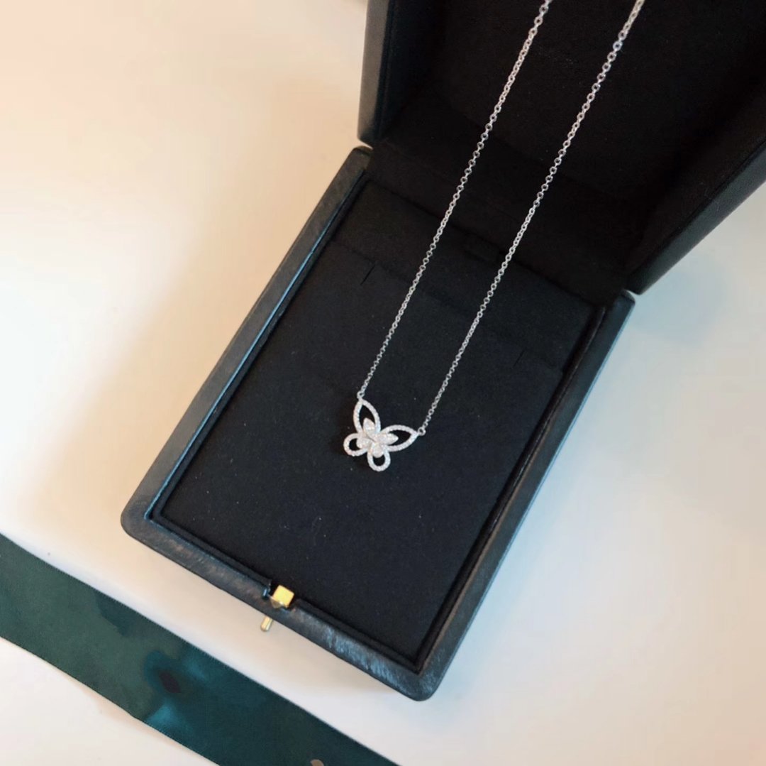 GRAFF BUTTERFLY SILHOUETTE SILVER DIAMOND NECKLACE