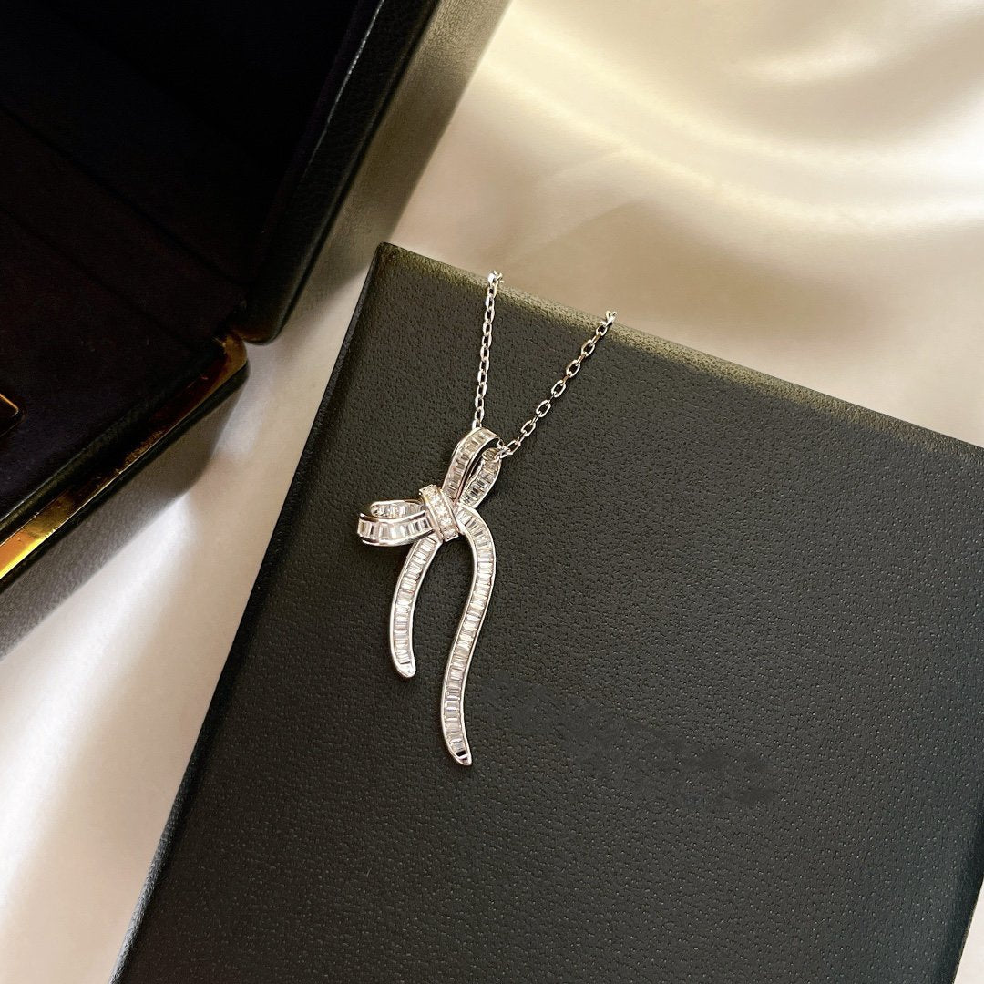 GRAFF GRA SILVER DIAMOND PAVED NECKLACE