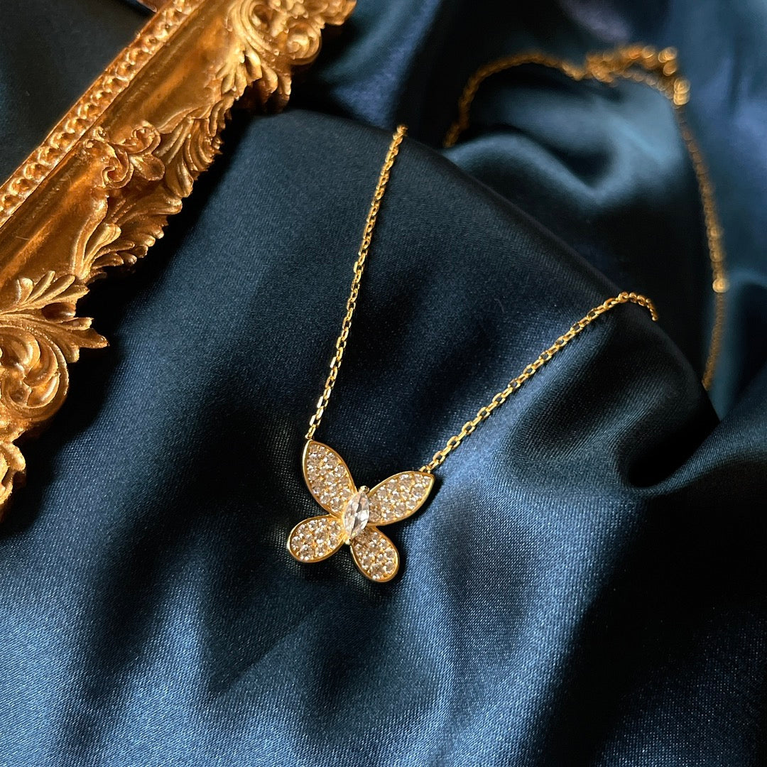 GRAFF BUTTERFLY GOLD DIAMOND PAVED NECKLACE