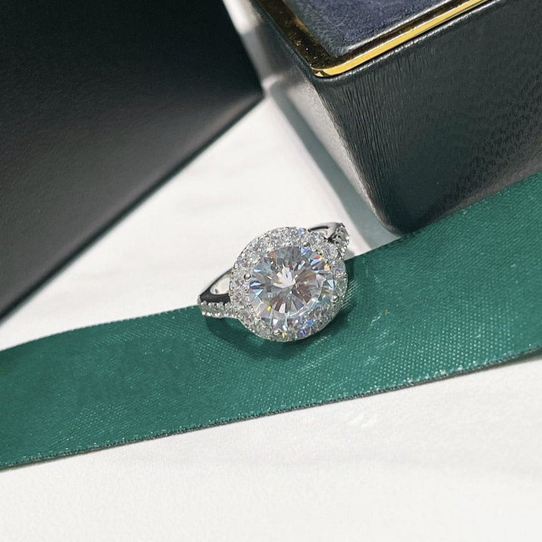 GRAFF GRA BAND SILVER DIAMOND PAVED RING
