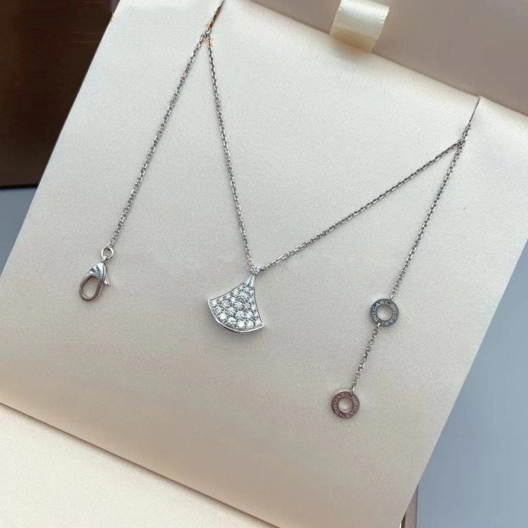 BVLGARI DREAM NECKLACE SILVER DIAMOND