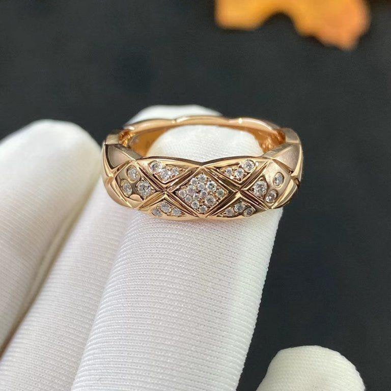 Chanel Crush Small Ring Pink Gold Diamond