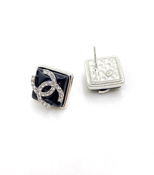 18K  Chanel Square Earrings