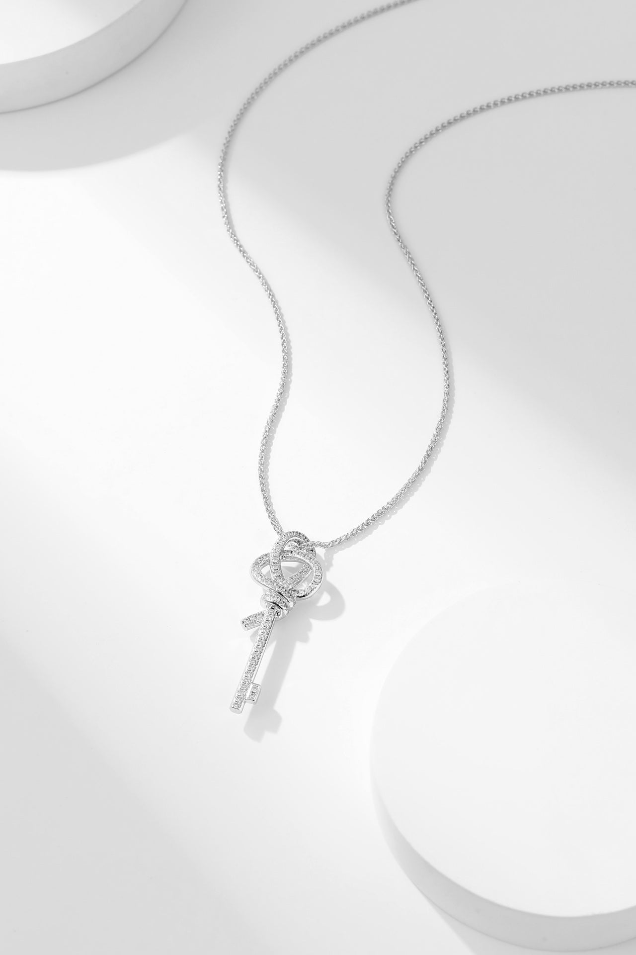 TIFFANY tiffan key woven diamond necklace