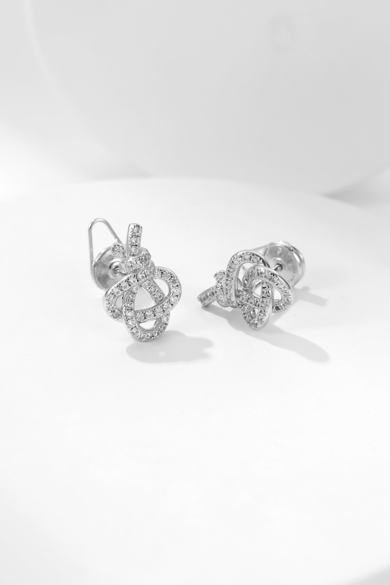 TIFFANY tiffan key woven diamond earrings