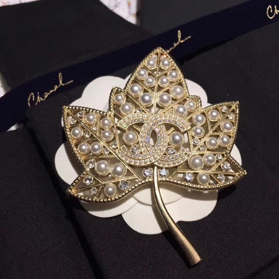 Chanel Brooch 156492