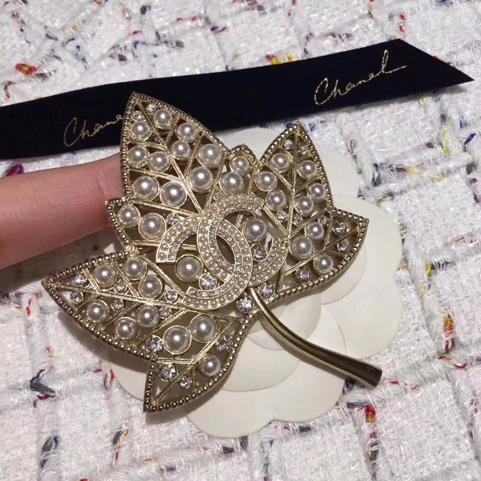 Chanel Brooch 156492