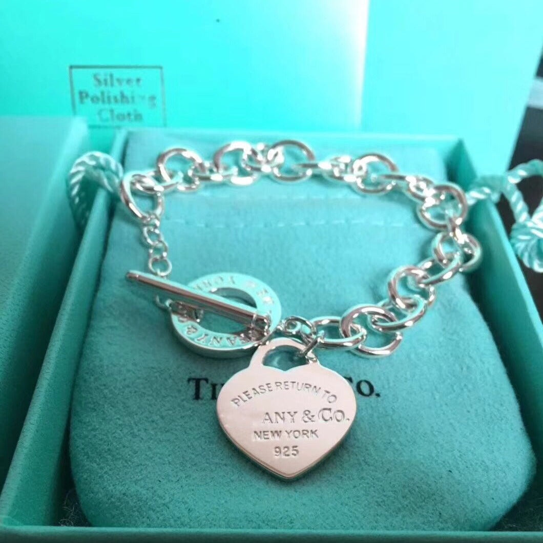TIFFANY LOVE HEART PIN BUCKLE RETURN TO TIF SILVER BRACELET