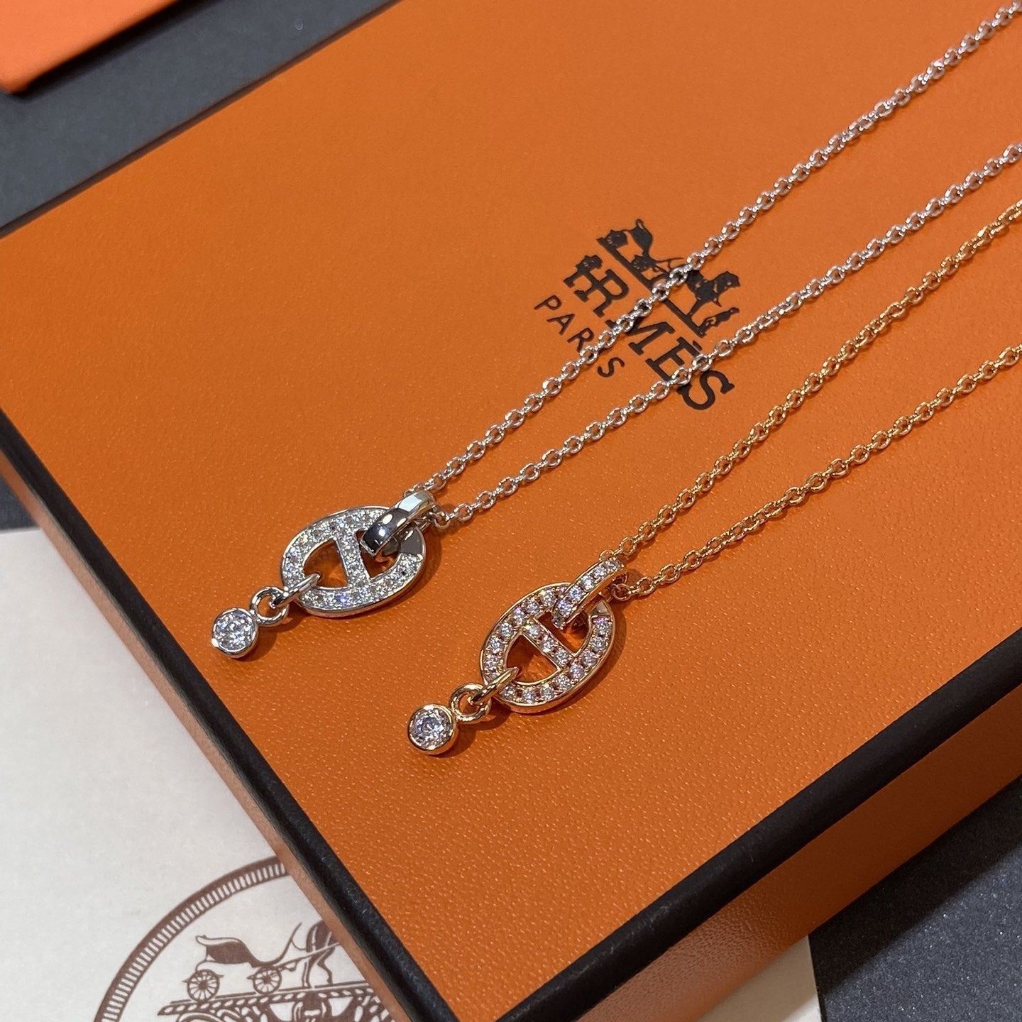 HERMES CHAINE HM DIAMOND PIG NOSE NECKLACE