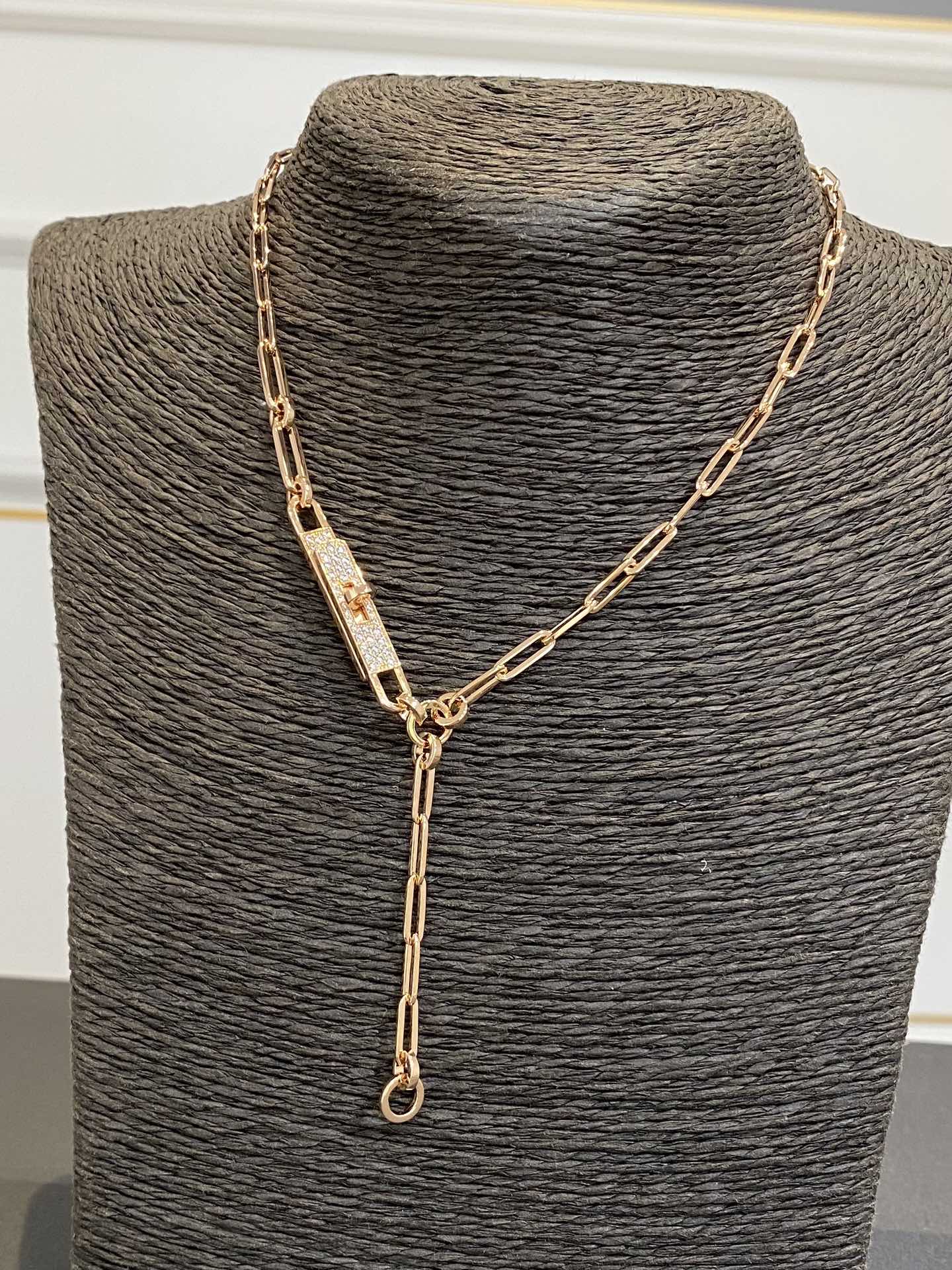 HERMES HM KELLY CHAINE CHOKER DROP NECKLACE
