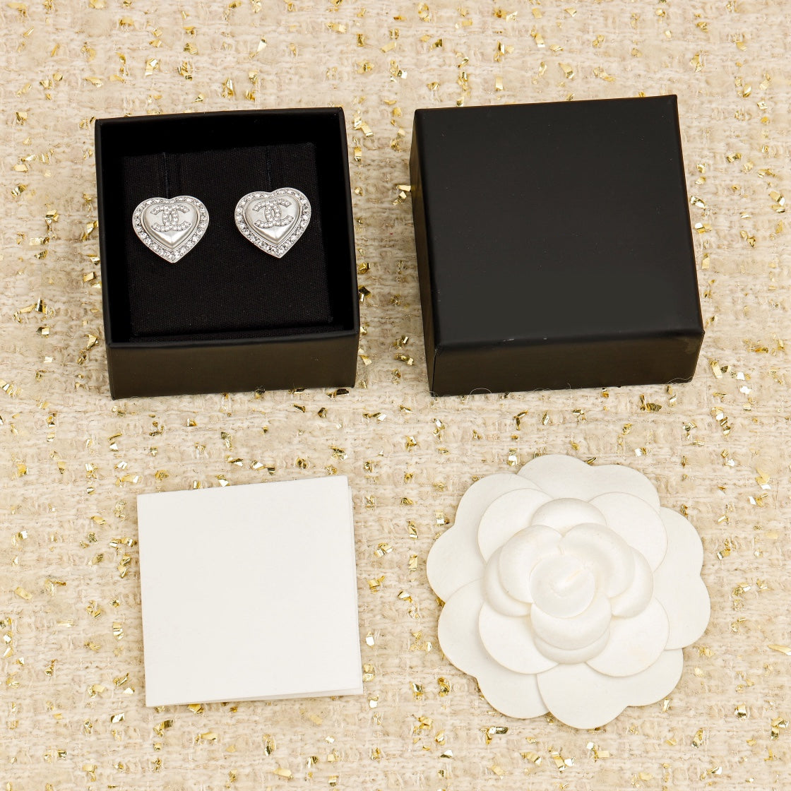Heart Chanel Diamonds Around Stud Silver Earrings