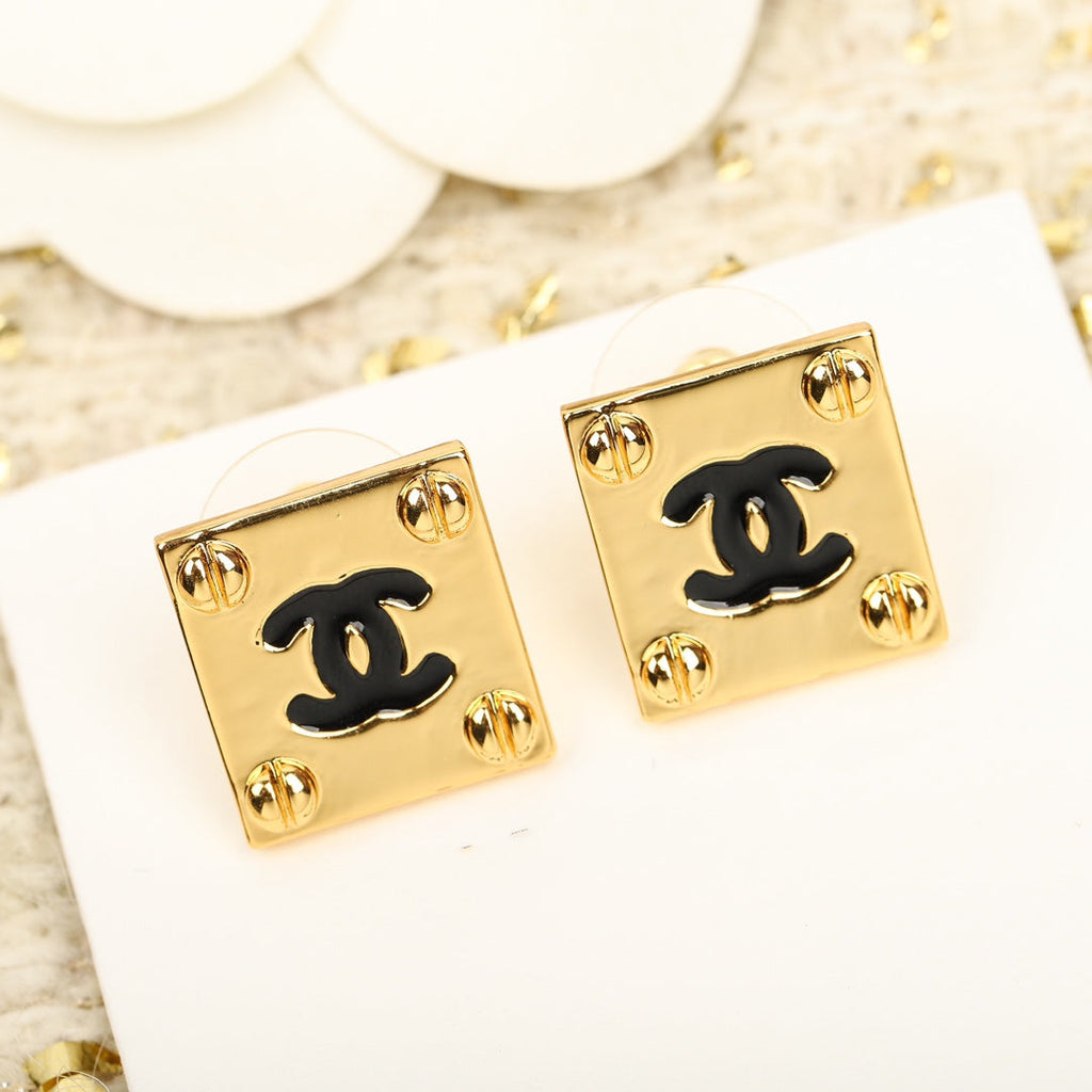Square Chanel Gold Earrings