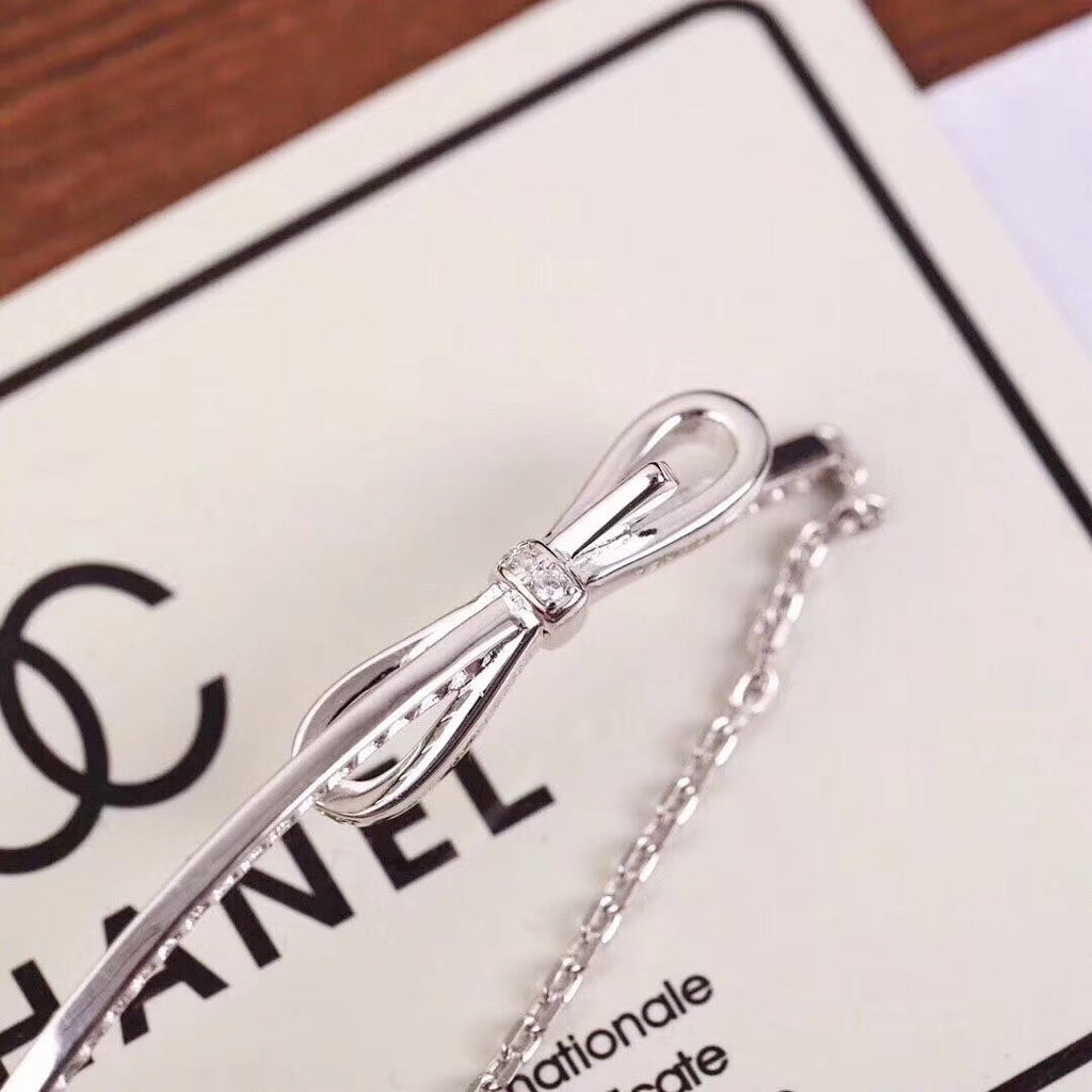 Chanel Ruban Bow Silver Diamond Necklace