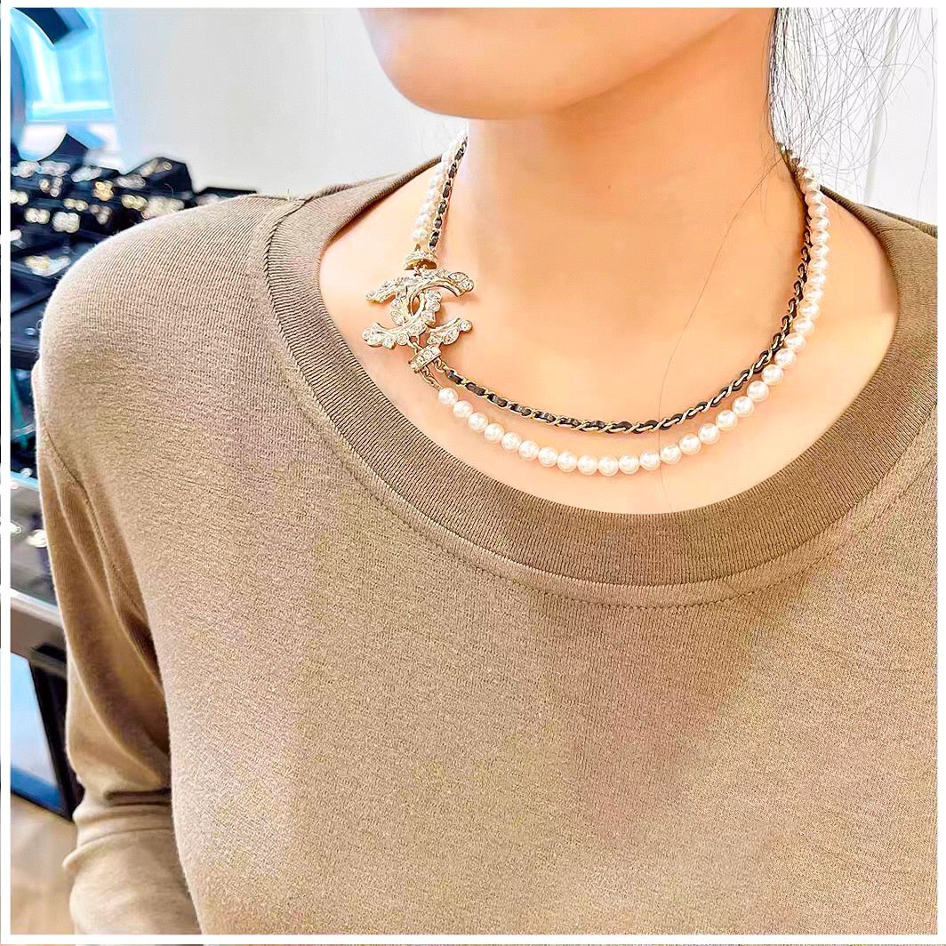 Chanel Pearls And Leather Straps Gold Necklace Type 1
