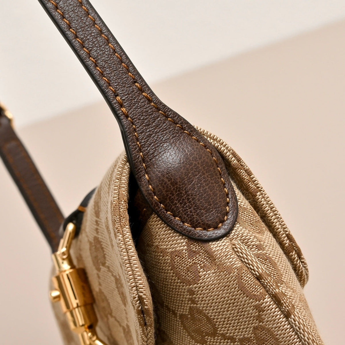 Gucci Jackie Mini Shoulder Bag – 867156