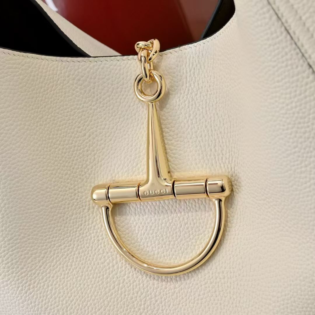 Gucci Softbit Large Shoulder Bag – 837466