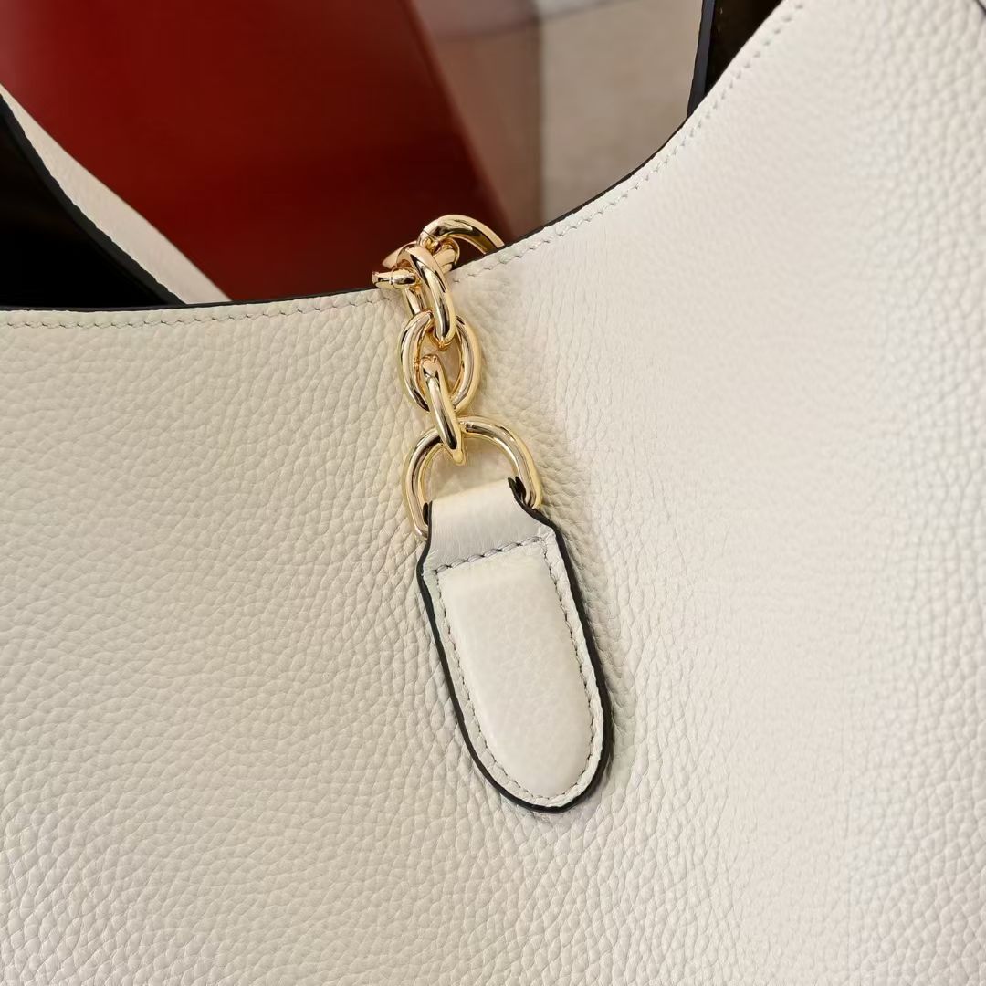 Gucci Softbit Large Shoulder Bag – 837466